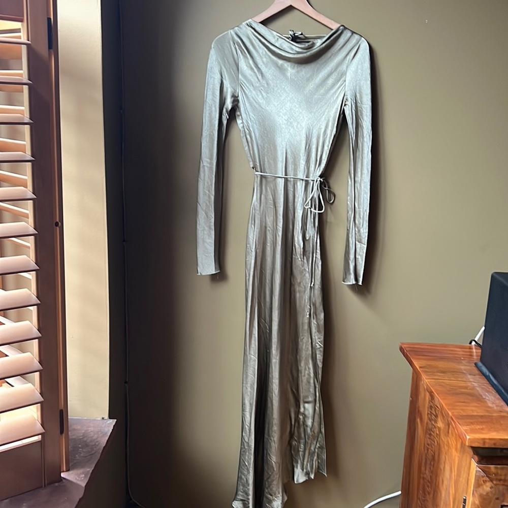 NWT Bec + Bridge Moon Dance Maxi in Sage Size US 4